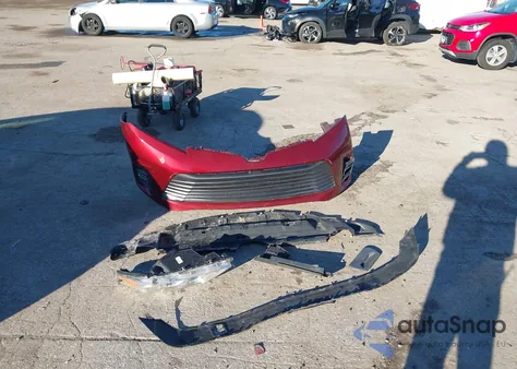 2020 Toyota Sienna Xle Premium z USA, uszkodzony, nr VIN 5TDYZ3DC8LS046997